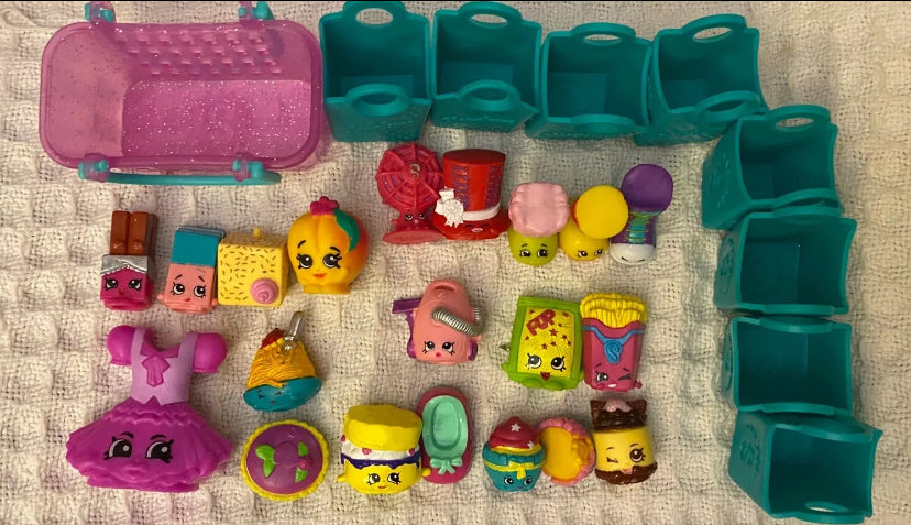 Moose Shopkins Lot Assorted Figures