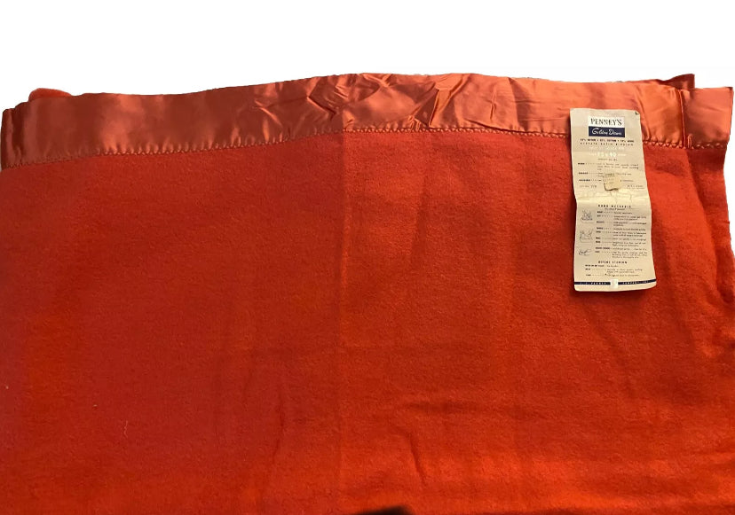 Vintage JC Pennys Golden Dawn Satin Trim Fleece Blanket Red Full Twin 72x84” NOS