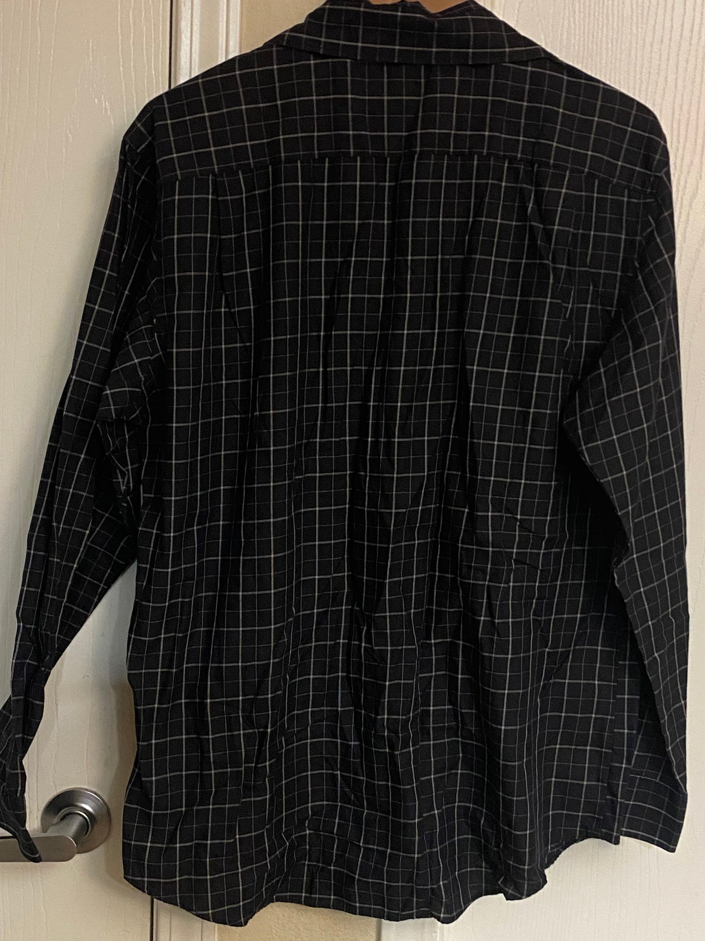 Van Heusen Men's Plaid Button up Long Sleeve Shirt Black White L