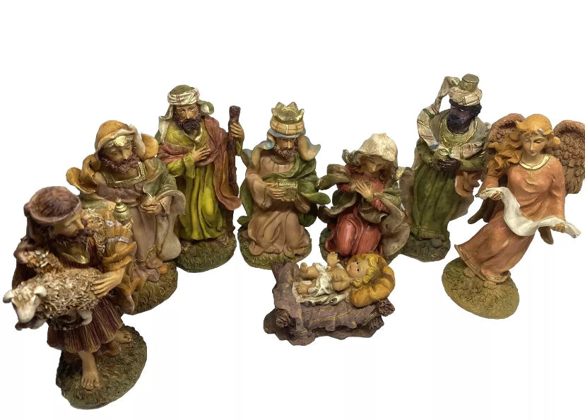 K's Collection Nativity Set 8 Figurines Baby Jesus Mary Joseph Angel Wisemen