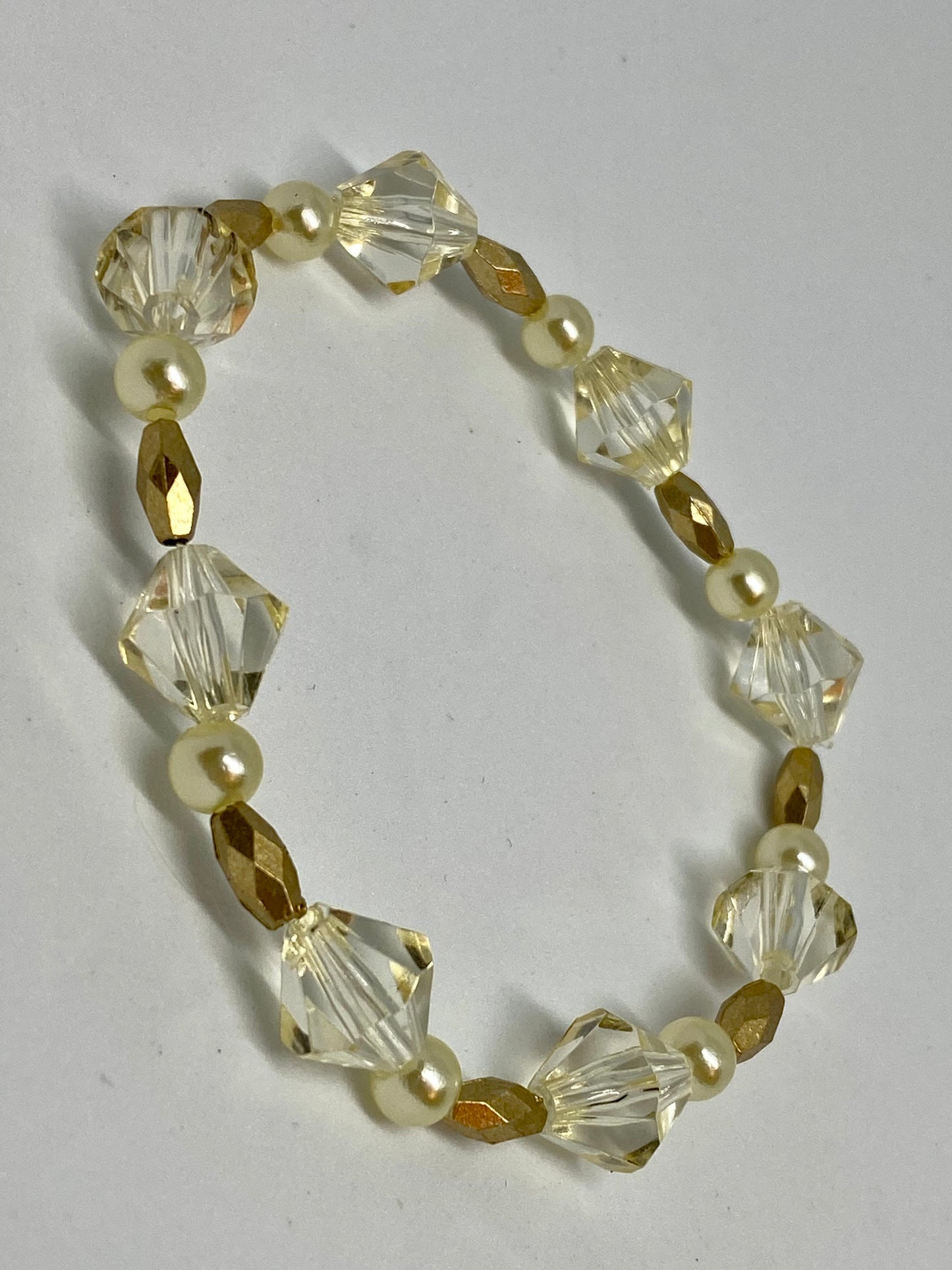 beaded flexible bracelet gold and clear