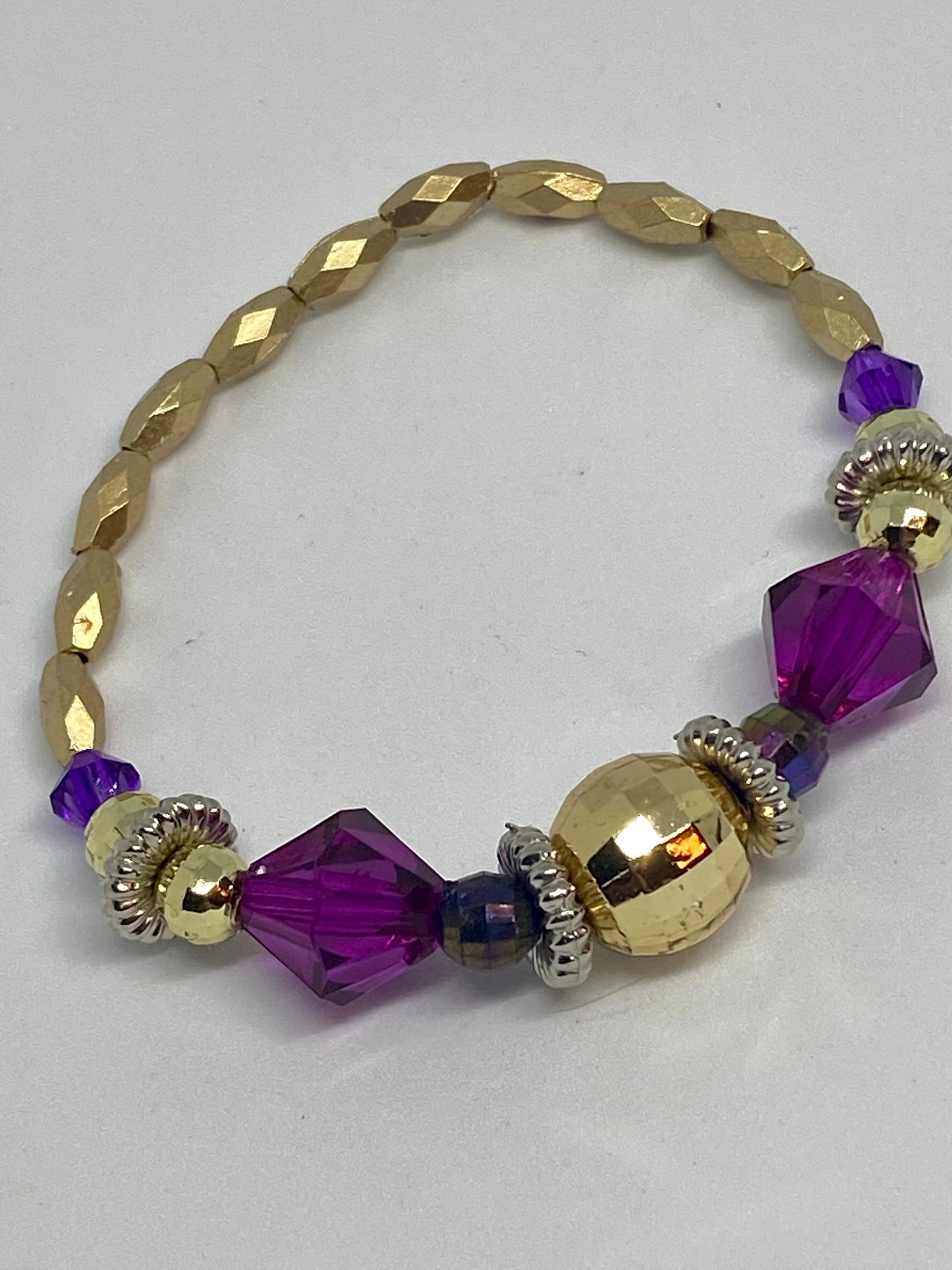 6" beaded flexible bracelet purple and gold